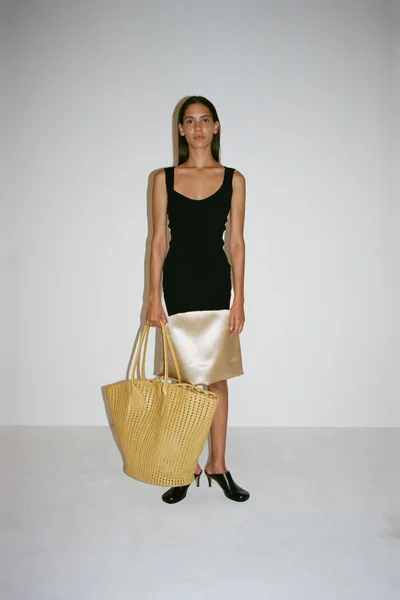 Look 11